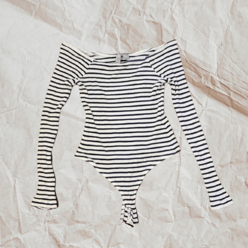 ASOS Design Off the Shoulder Stripe Ribbed Top Size 2